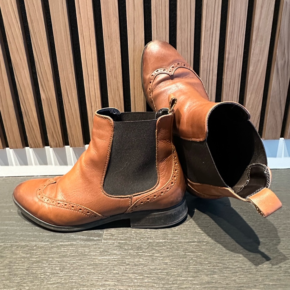 ALDO Brown Leather Ankle Boots
